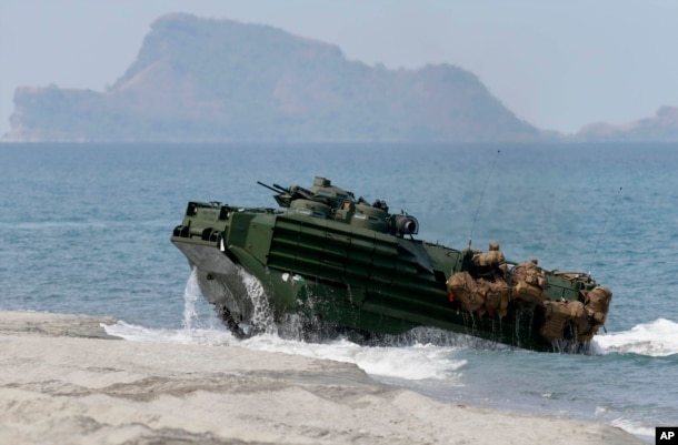 Hải quân Mỹ, Philippines tập trận đổ bộ lên bãi cạn Scarborough.