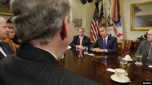 Predsednik Obama na razgovorima sa kongresnim liderima u Beloj kući, 16. novembar 2012.