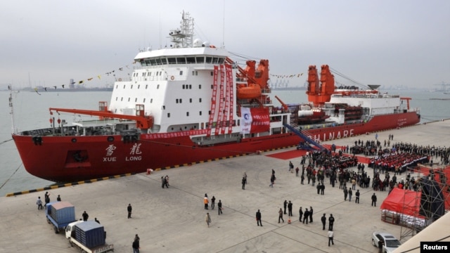 A general view shows Chinese ice breaker ship 'Xuelong' - also called 'Snow Dragon' - docking at Tianjin, November 3, 2011.