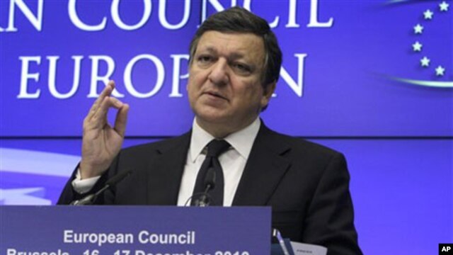 European Commission President Jose Manuel Barroso speaks during a final media conference at an EU summit in Brussels, 17 Dec 2010