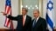 Ngoại trưởng Mỹ John Kerry và Thủ tướng Israel Benjamin Netanyahu tại Jerusalem, ngày 23/5/2013.