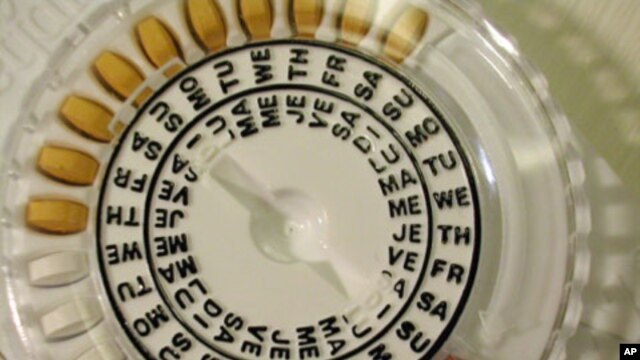 La pilule, parmi les contraceptifs mis à la disposition des lycéennes de la ville de New York
