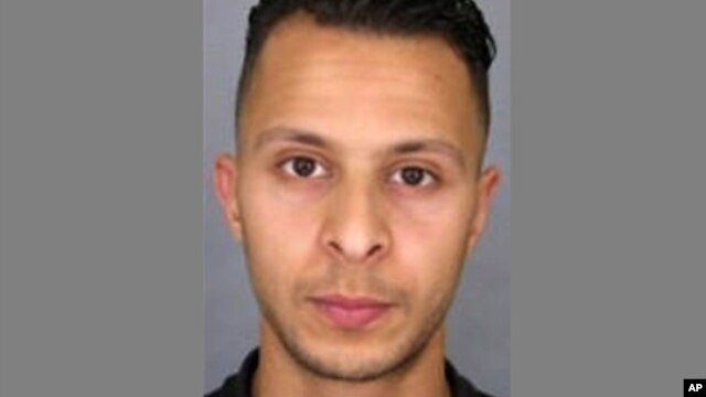 Abdeslam bị truy tố với các tội danh liên quan tới khủng bố ở Bỉ hôm nay, một ngày sau khi bị bắt trong một cuộc bố ráp đầy kịch tính.