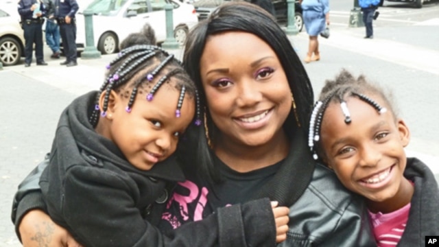 Mone and her daughters are grateful for family and all the trimmings of a happy life.