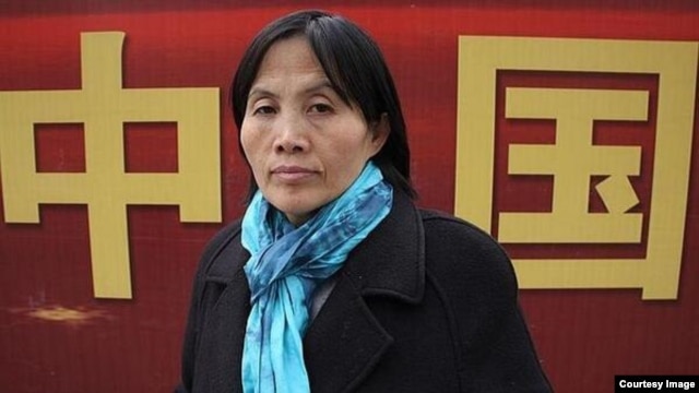 Bà Tào Thuận Lợi, một nhân vật tranh đấu nhân quyền nổi tiếng ở Trung Quốc, đã qua đời trong lúc bị giam.