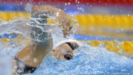 China's Ye Shiwen swims to win the women's 200m individual medley final during the London 2012 Olympic Games at the Aquatics Centre July 31, 2012. 