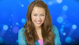 Miley Cyrus hace un par de semanas, confirmó que una de las  invitadas de honor a su matrimonio es la modelo y empresaria  Khloe Kardashian. 