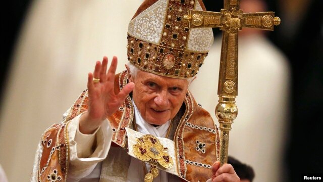 El Papa Benedicto XVI se retira a partir del 28 de febrero por razones de salud.