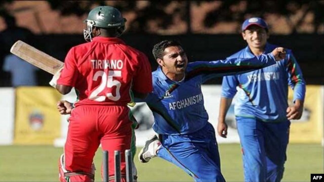 زمبابوی عضو دایمی و افغانستان عضو درجه دوم شورای جهانی کرکت است.