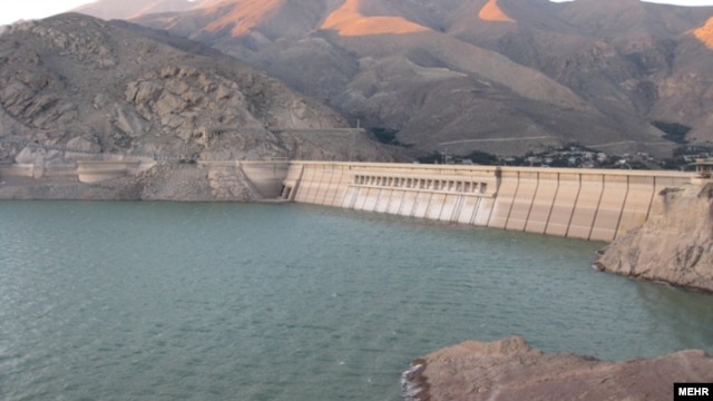 Latian Dam Resevoir outside Tehran (courtesy Mehr News) 