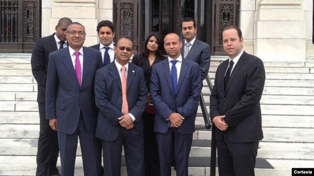 La delegación incluyó inversores en los sectores turístico, manufacturero y de transporte. [Foto: OEA]
