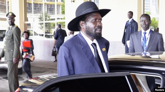 South Sudan's President Salva Kiir arrives at a leaders meeting at the African Union (AU) in Ethiopia's capital Addis Ababa July 14, 2012. 