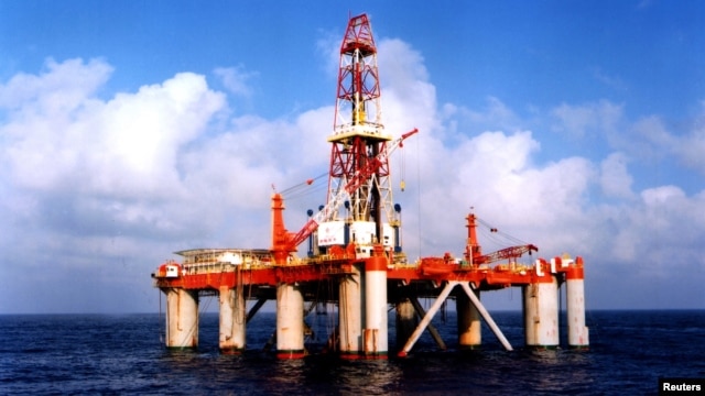 Giàn khoan dầu của công ty Dầu khí Hải Dương Trung Quốc CNOOC.