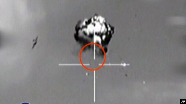 Imagen de un video difundido por Israel del avión espía lanzado por Hezbolá y derribado en el sur del país.