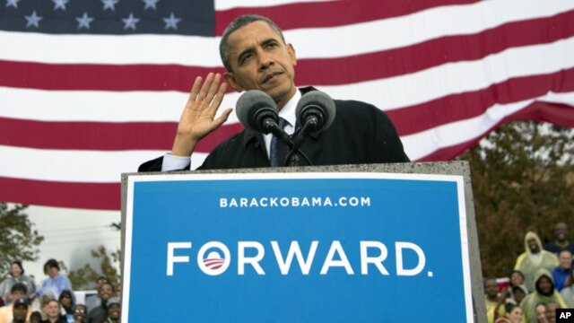 El comité de campaña de Obama informó que el dinero provino de las donaciones de más de un millón 800 mil contribuyentes.