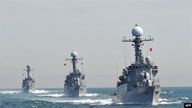 Финляндия взорвала глубинные бомбы против подозреваемой подлодки