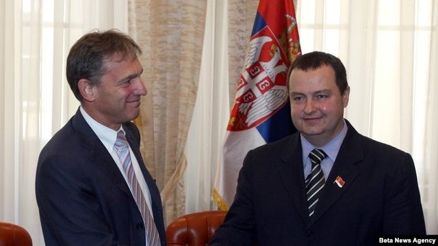 Šef delegacije EU u Srbiji Vensan Dežer i premijer Srbije Ivica Dačić