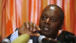 Kenya Transport Minister Amos Kimunya during a news conference in Nairobi, April 28, 2010. 