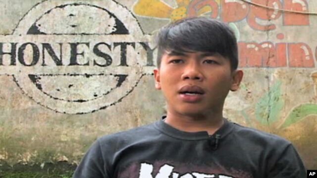 Ginan Koesmayadi, HIV advocate, soccer coach