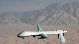 Foto yon avyon telegide "Drone" Lame de lè ameriken an. Non angle li: Predator-Predatè