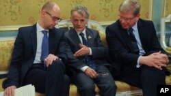 Арсений Яценюк и Мустафа Джемилев