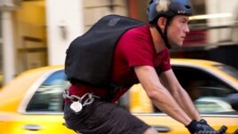 Joseph Gordon-Levitt stars in Columbia Pictures' "Premium Rush."