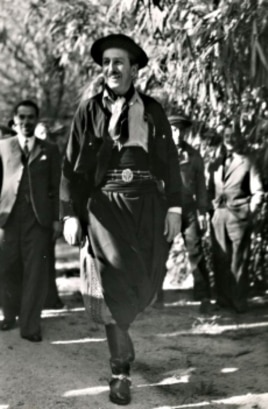 Walt Disney in full gaucho dress at an event hosted by the Cartoonists Association of Argentina.