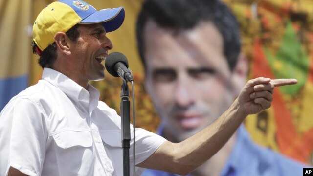 Los Capriles son descendientes del mecenas Mordecai Ricardo, amigo íntimo de Simón Bolívar, reconocido por liderar la independencia de cinco países suramericanos.