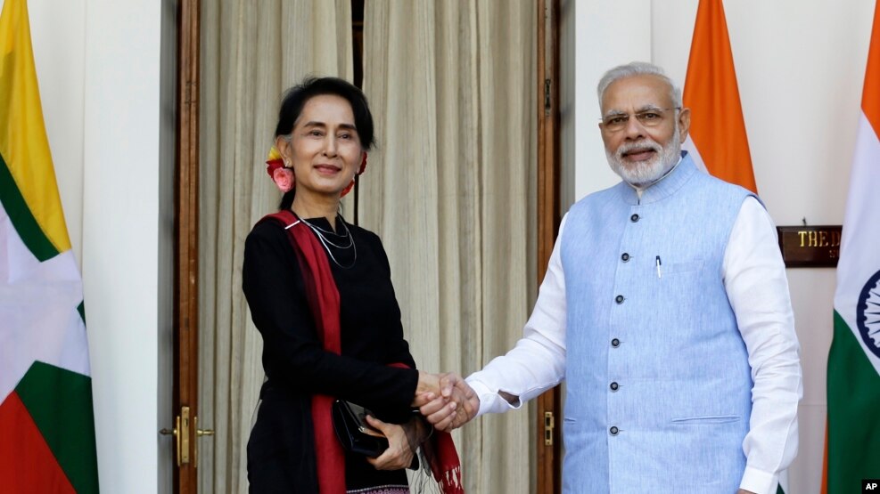 ေဒၚစုႏွင့္ အိႏိၵယ၀န္ႀကီးခ်ဳပ္ ေတြ႔ဆံု