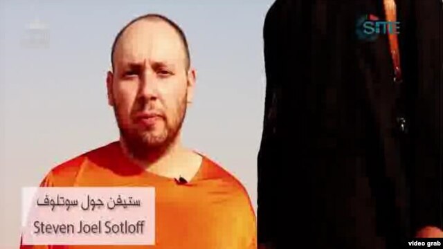 Ảnh ký giả Steven Sotloff trích từ video