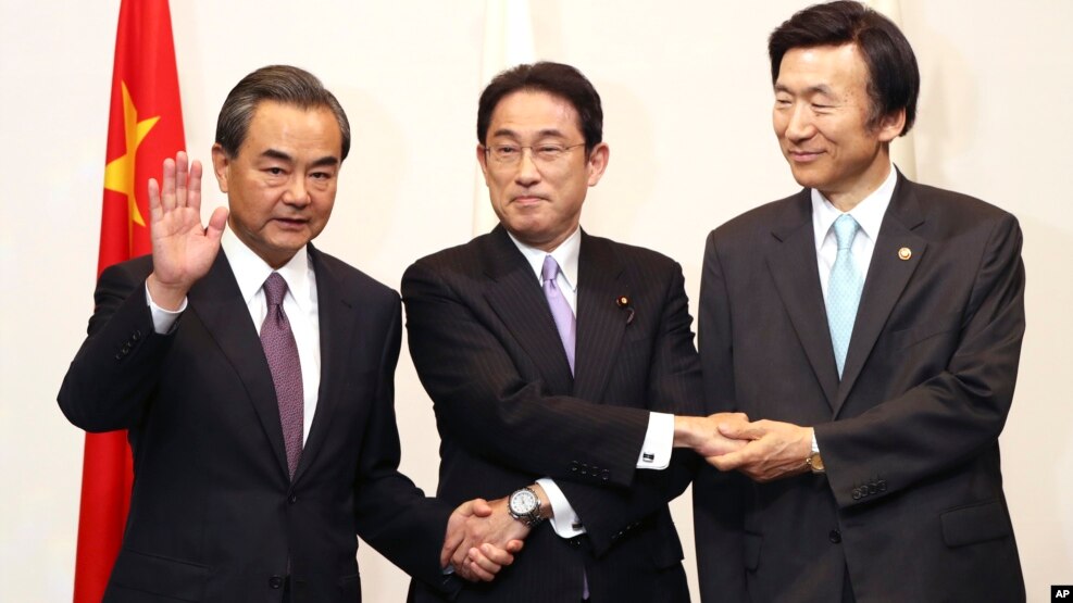 Image result for 中国、韩国、日本  外交