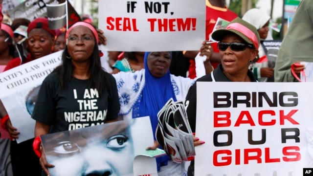 Biểu tình tại Lagos kêu gọi chính phủ Nigeria giải cứu các nữ sinh bị bắt cóc, ngày 5/5/2014.