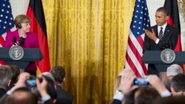 Tổng thống Obama phát biểu tại cuộc họp báo chung với Thủ tướng Đức Angela Merkel tại phòng Đông của Tòa Bạch Ốc ở Washington, ngày 9/2/2015.