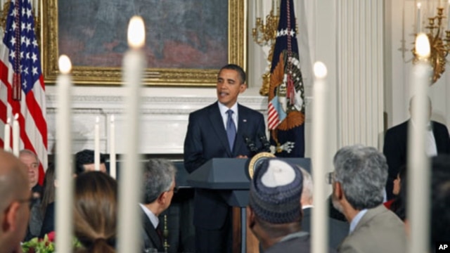 US President Barack Obama delivers remarks during the Iftar dinner, which celebrates the evening breaking of fast during the Muslim holy month of Ramadan, in the State Dining Room of the White House in Washington, DC, August 13, 2010 (file photo)