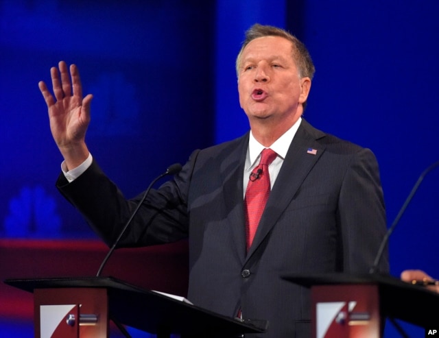 John Kasich makes a point during the CNBC Republican presidential debate at the University of Colorado, Oct. 28, 2015.
