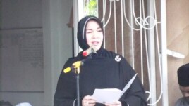 Wali Kota Banda Aceh, Illiza Saaduddin Djamal (Foto: VOA/Budi Nahaba).