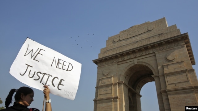 Protesti u Nju Delhiju