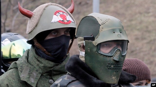 В Украине освободили арестованных ранее оппозиционеров. - Автор спб