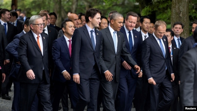 Các vị nguyên thủ của 7 nước giàu nhất thế giới cùng với các nhà lãnh đạo của Liên hiệp Châu Âu tại Nhật Bản, ngày 26/5/2016.