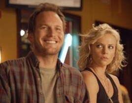 Left to right: Patrick Wilson plays Buddy Slade and Charlize Theron plays Mavis Gary in YOUNG ADULT, from Paramount Pictures and Mandate Pictures.