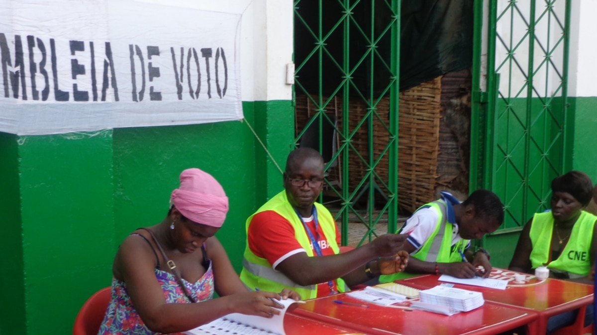 Deputados Tomam Posse Na Guin Bissau E Escolhem Presidente Da Anp