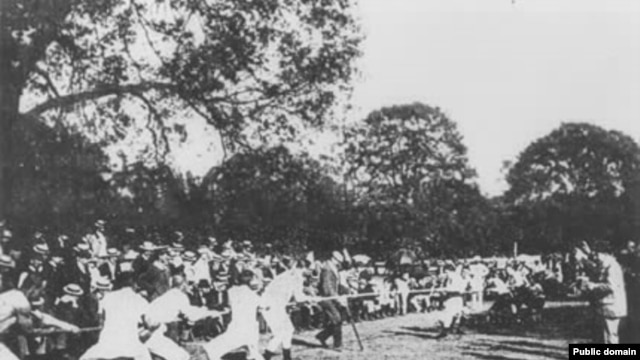 The Tug-of-War event, 1900 Paris Olympics