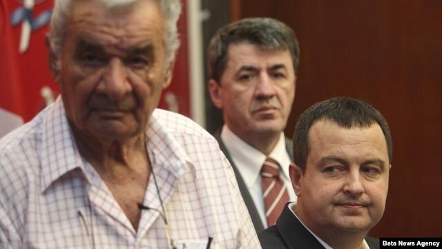 Predsedavajuci Skupštine Srbije Zaharije Trnavčević, potpredsednik SPS-a Žarko Obradovic i mandatar Ivica Dačić posle sastanka u prostorijama SPS u Beogradu. 