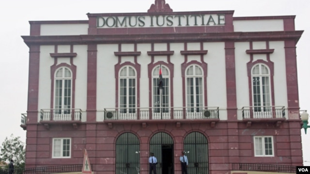 Tribunal provincial do Namibe (VOA / Armando Chicoca)