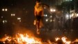 Para demonstran di  Sao Paulo, Brazil membakar sampah dan menjarah toko-toko (18/6). 