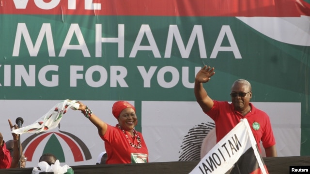 John Dramani Mahama em campanha eleitoral