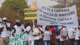 Manifestação de estudantes da Universidade Lusófona da Guiné-Bissau