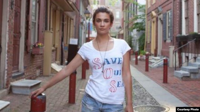 This United by Blue t-shirt, as seen on the company's website, sells for $34. (Courtesy United by Blue)
