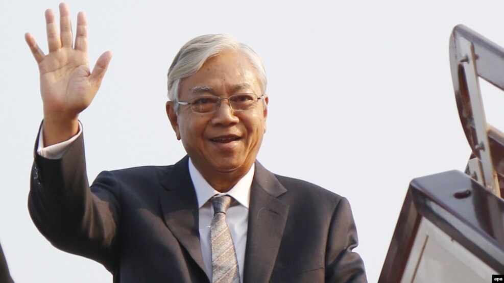 သမၼတဦးထင္ေက်ာ္။