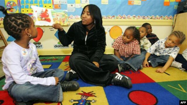 A teacher reads "The Little Engine That Could" to preschoolers in Nashville, Tennessee 